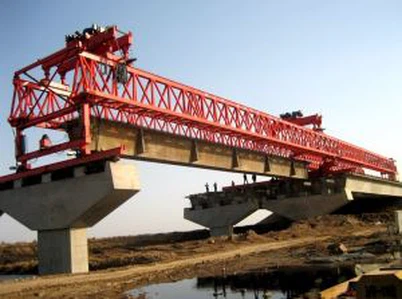 Pengilang Pelancarkan Beam Launcher Gridge Girder